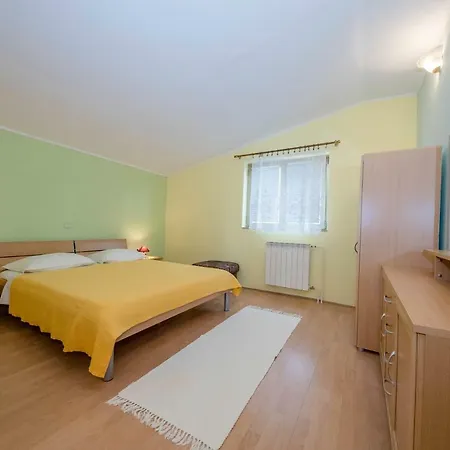Lero Apartment *
