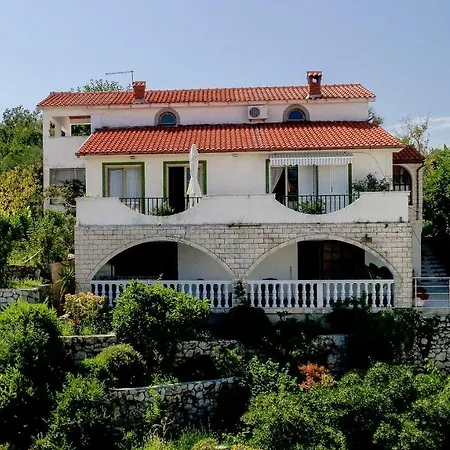 Lero Apartment