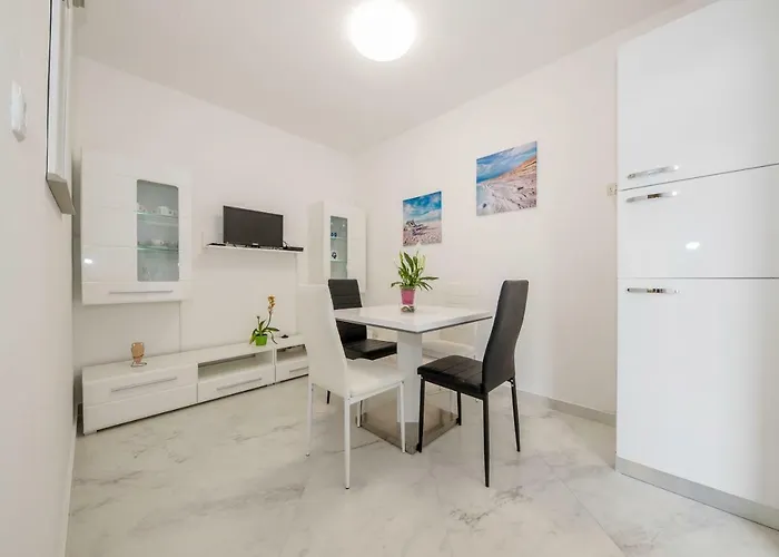 Lero Appartement Banjol